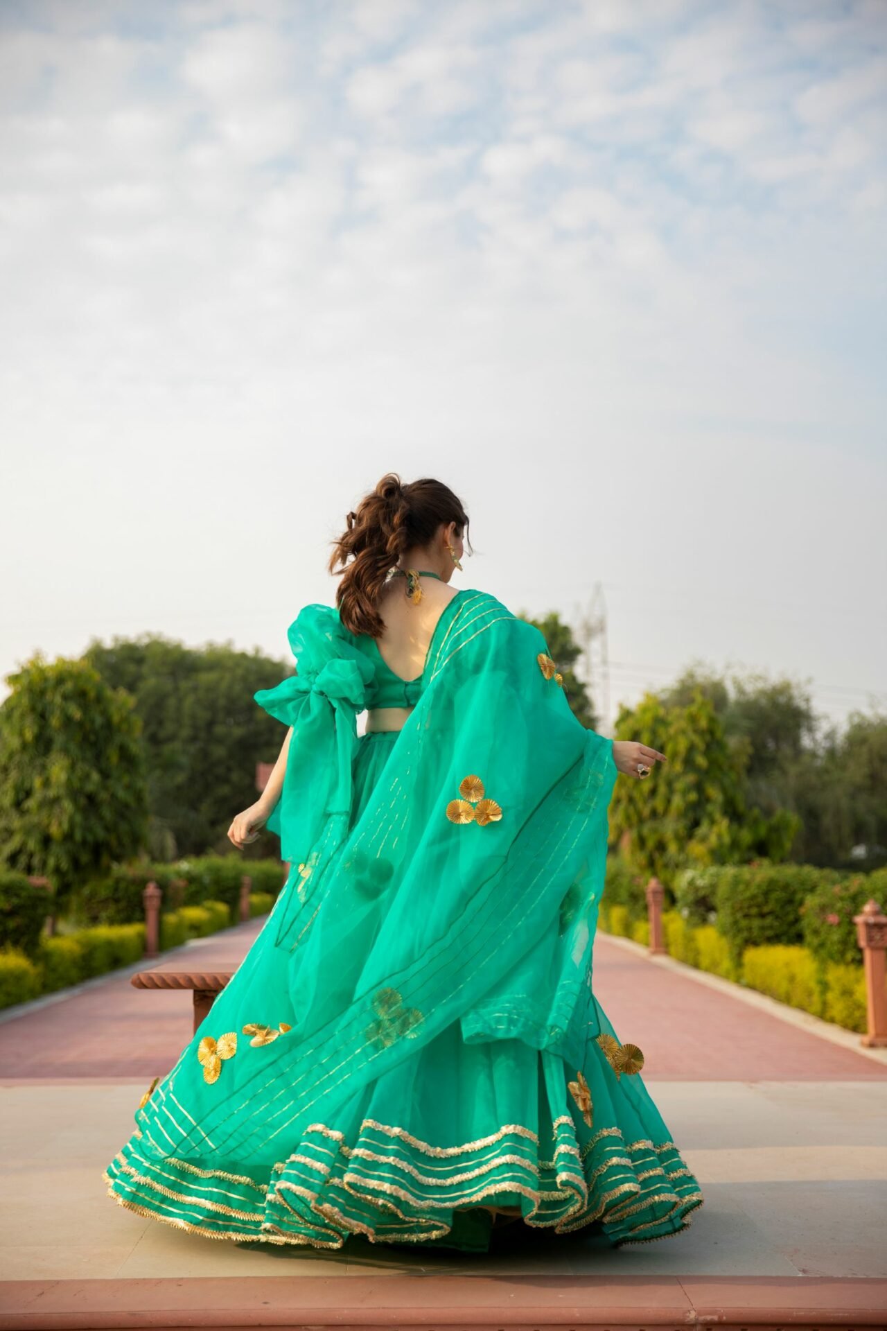 SHALE GREEN ORGANZA LEHENGA - Image 3