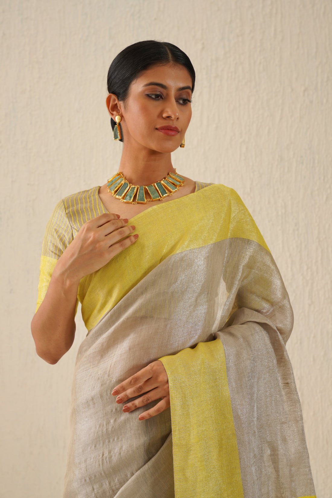Silver & Yellow Handloom Tissue Linen Sari - Image 3
