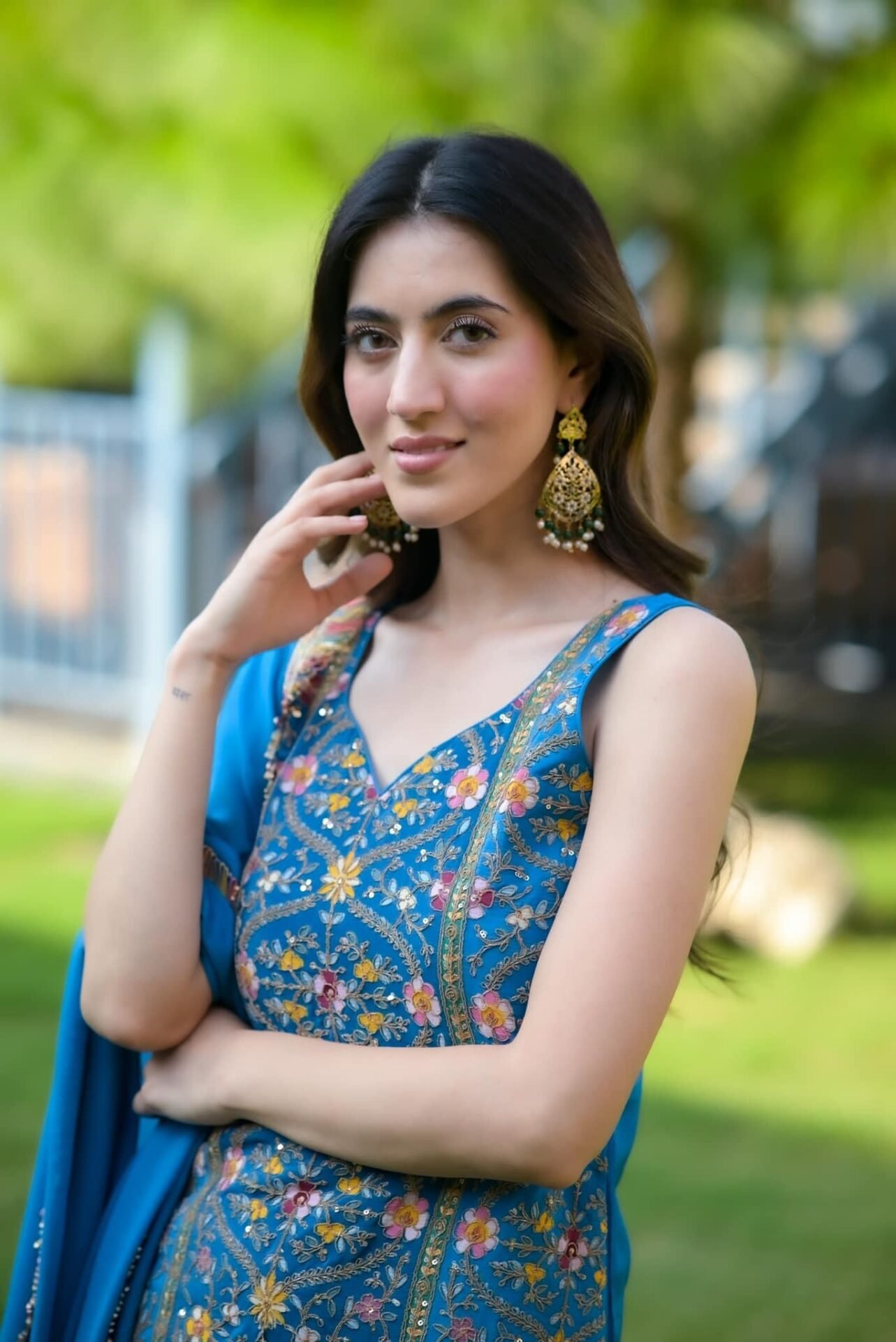 Isabella blue heavy embroidered suit - Image 2