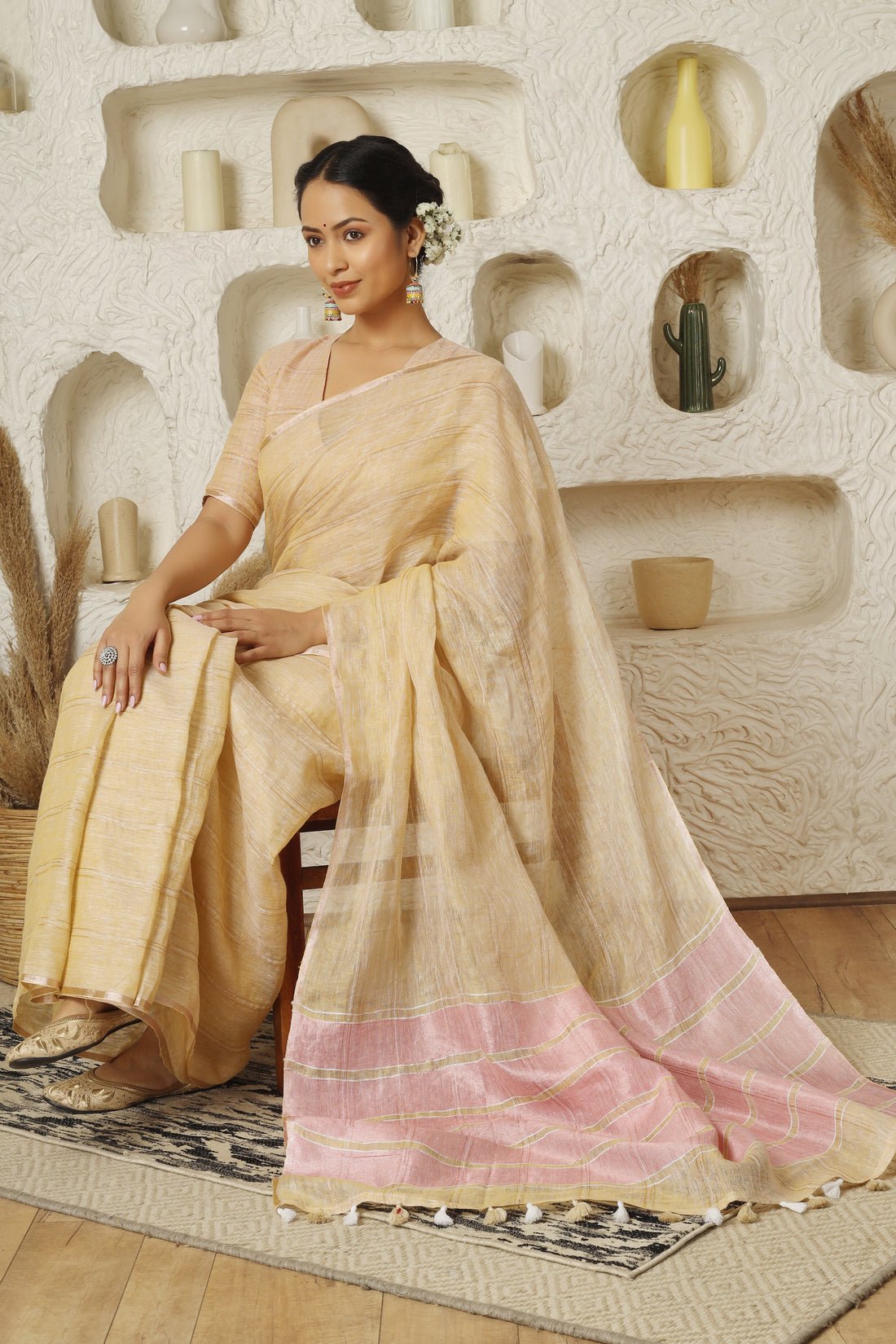 Sunehri Linen Sari