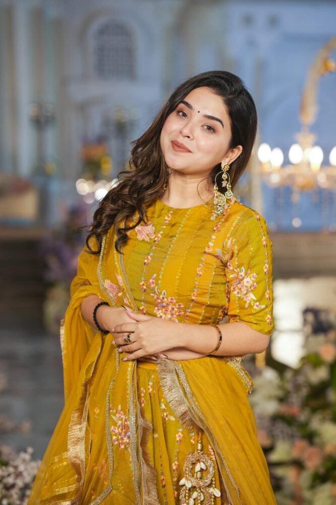 Twila mustard sunshine viscos organza lehenga - Image 3