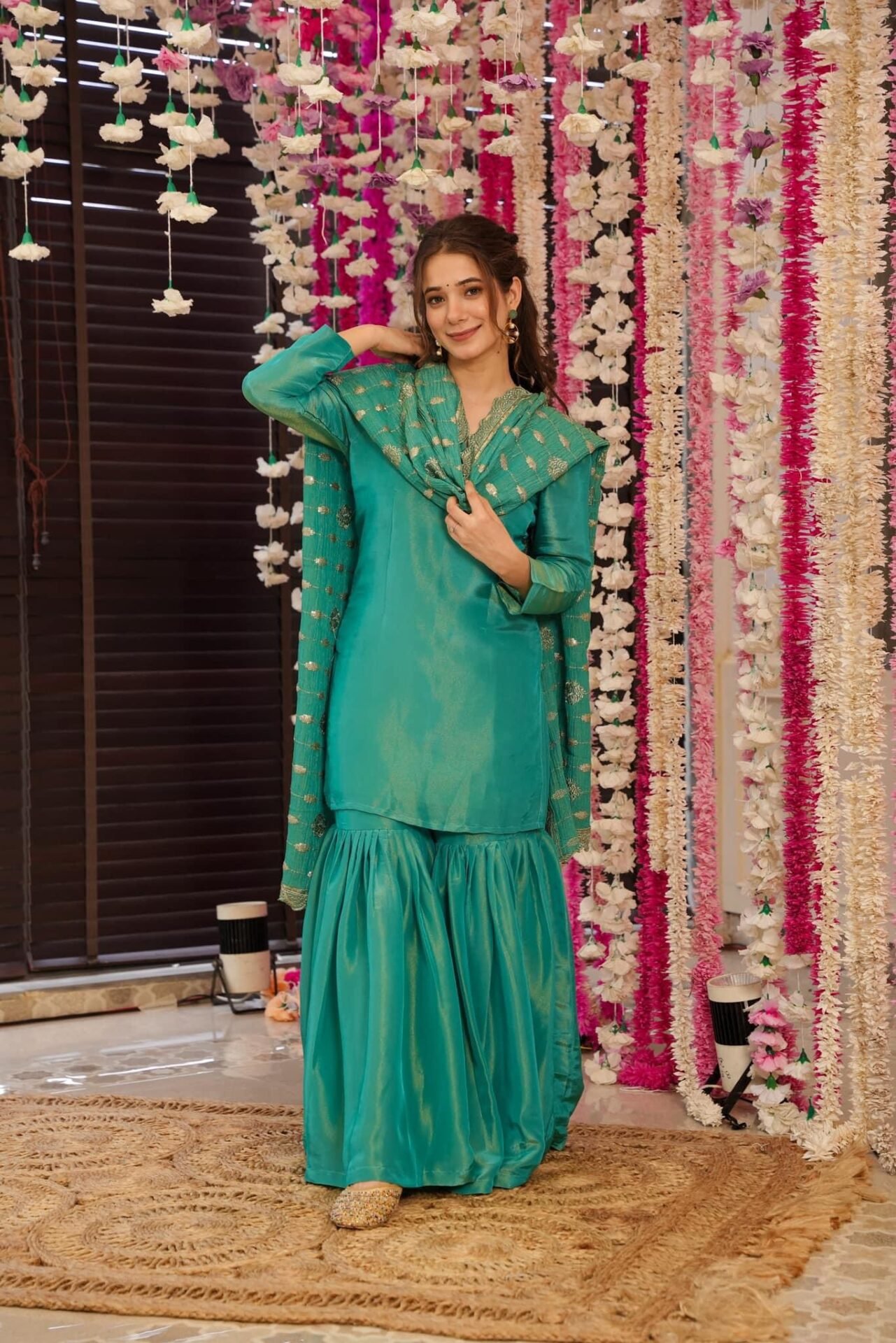 Gulnar green sharara set - Image 3
