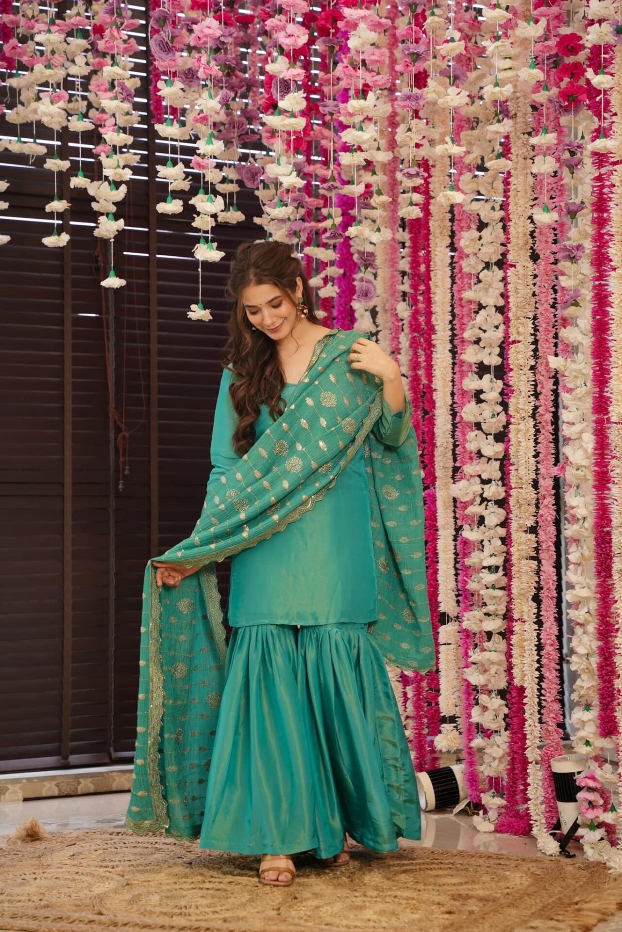 Gulnar green sharara set - Image 4