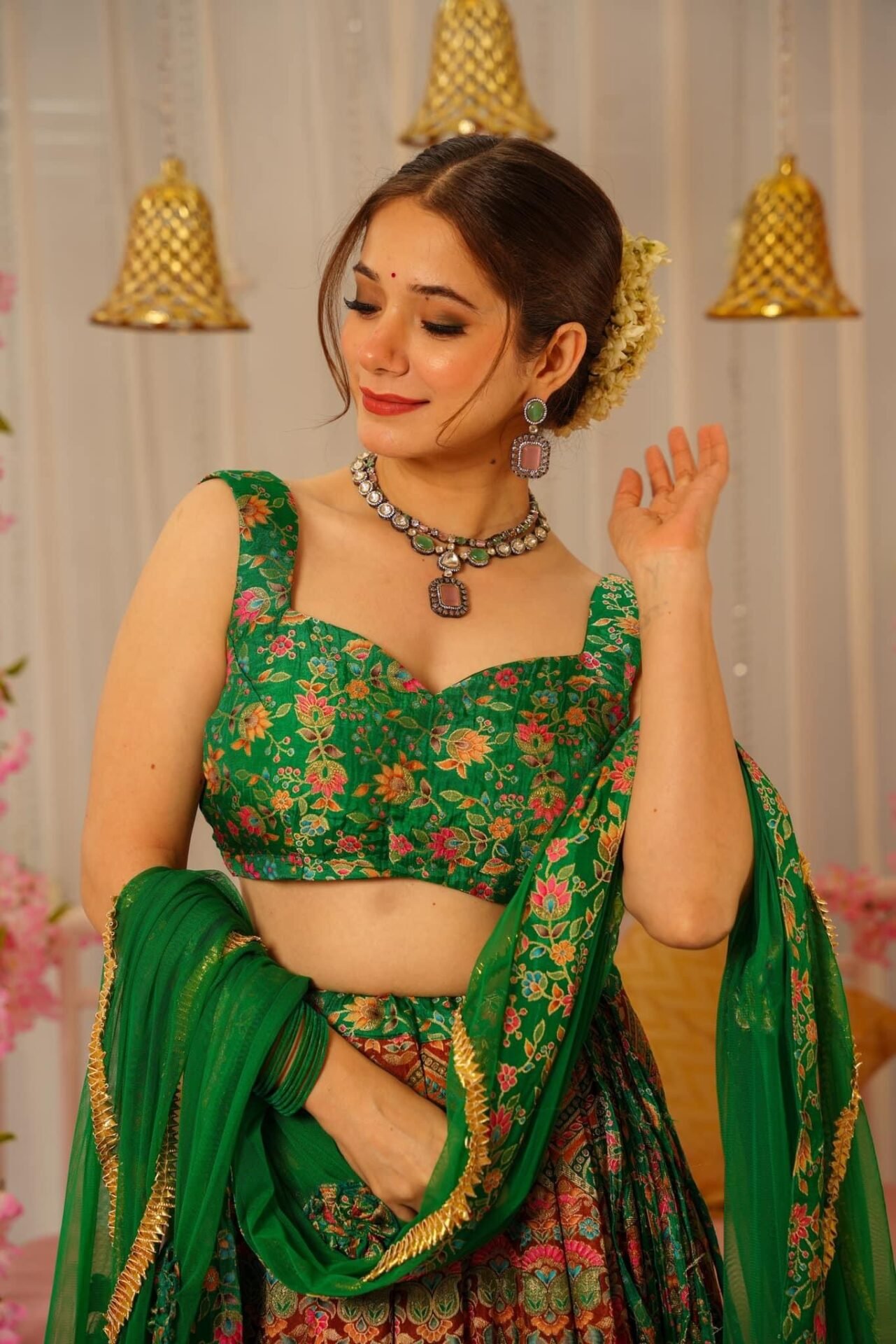 Peacock green silk lehenga set - Image 3
