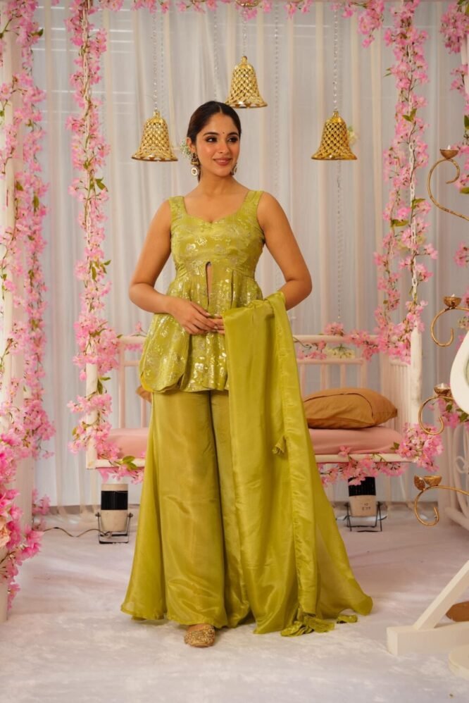 Platinum Mist short kurta set - Image 4