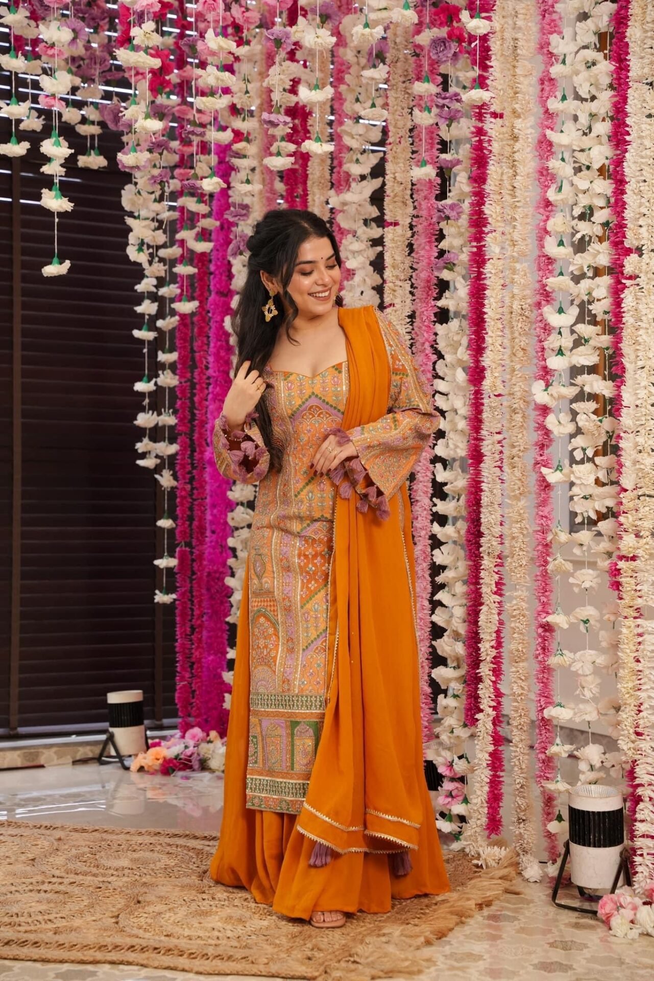 Sunset aura heavy embroidered suit set - Image 4