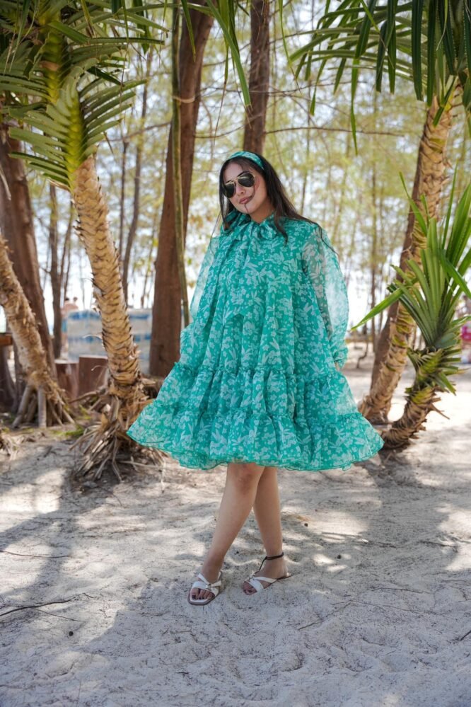 Disty green organza dress - Image 3