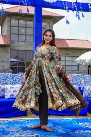 Shinobu front slit kurta set