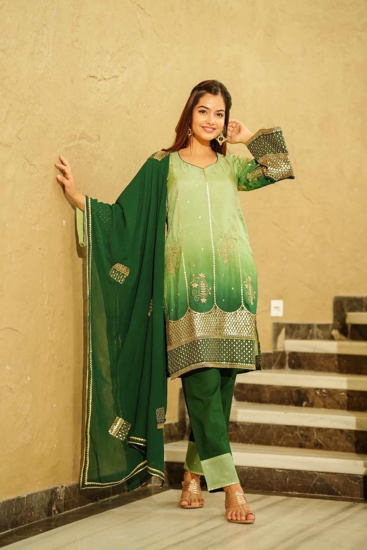 Green Paradise Short kurta set - Image 4