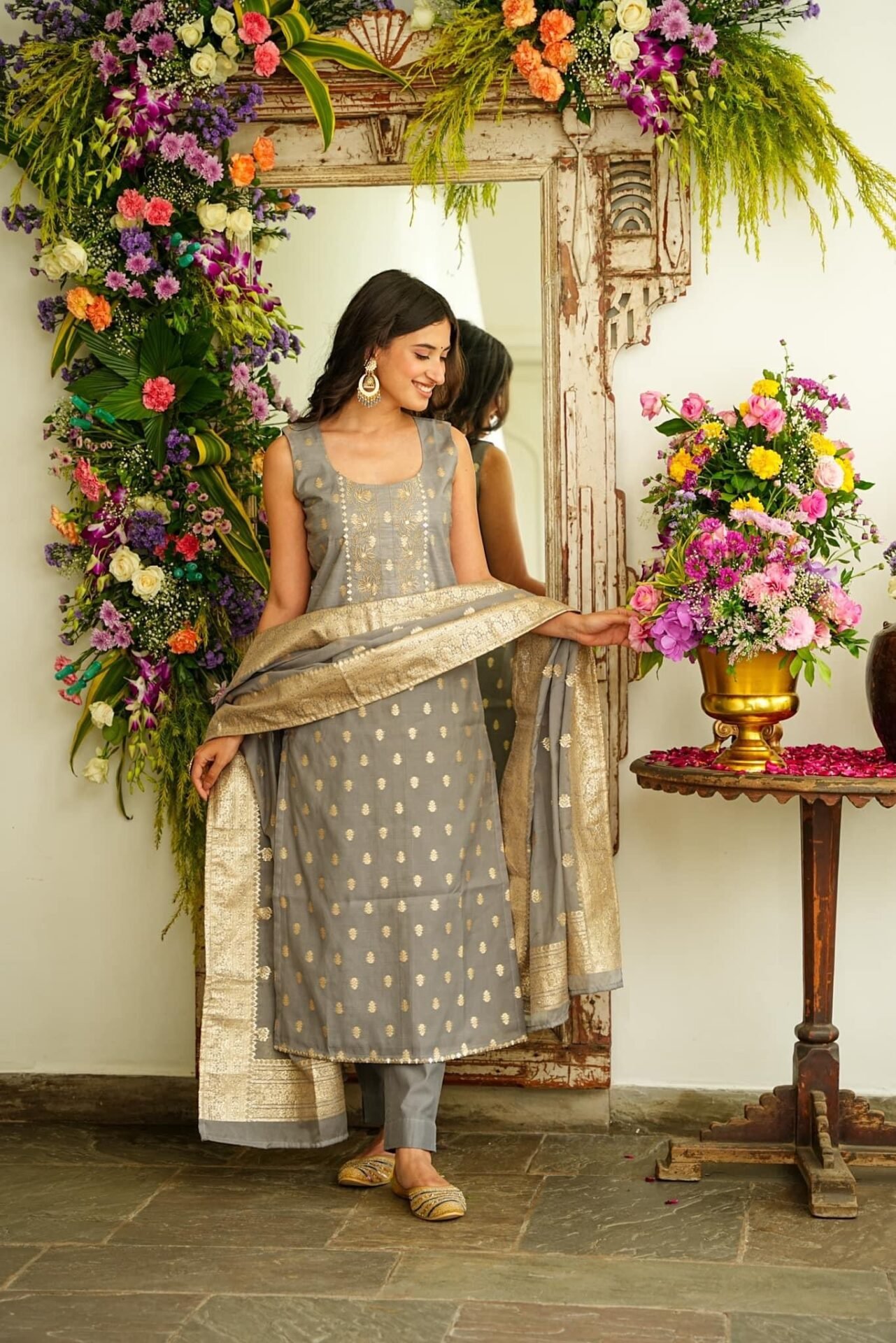 Harper grey chanderi set - Image 4