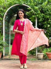 Embellished Scalloped Border Tissue Dupatta - Image 3