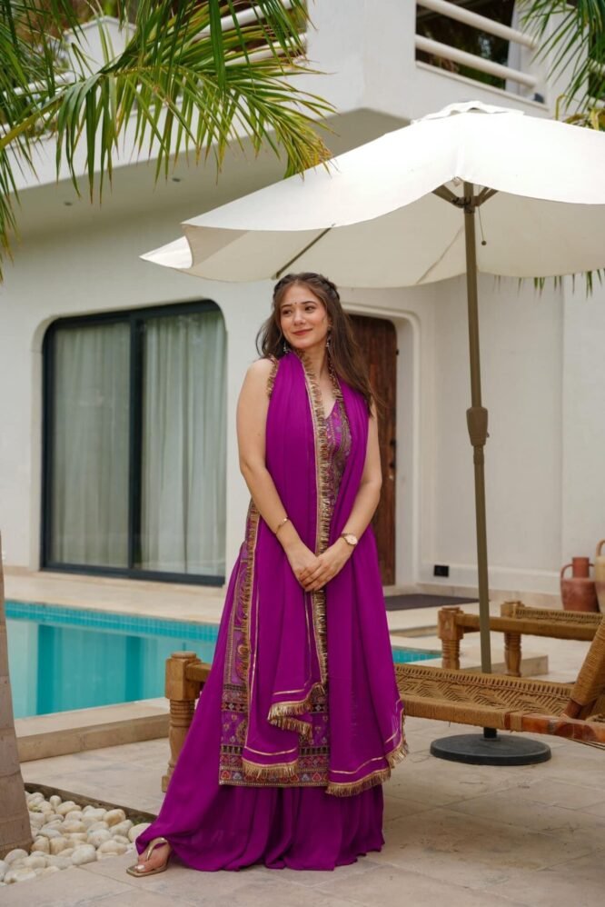 Isabella purple heavy embroidered suit - Image 3