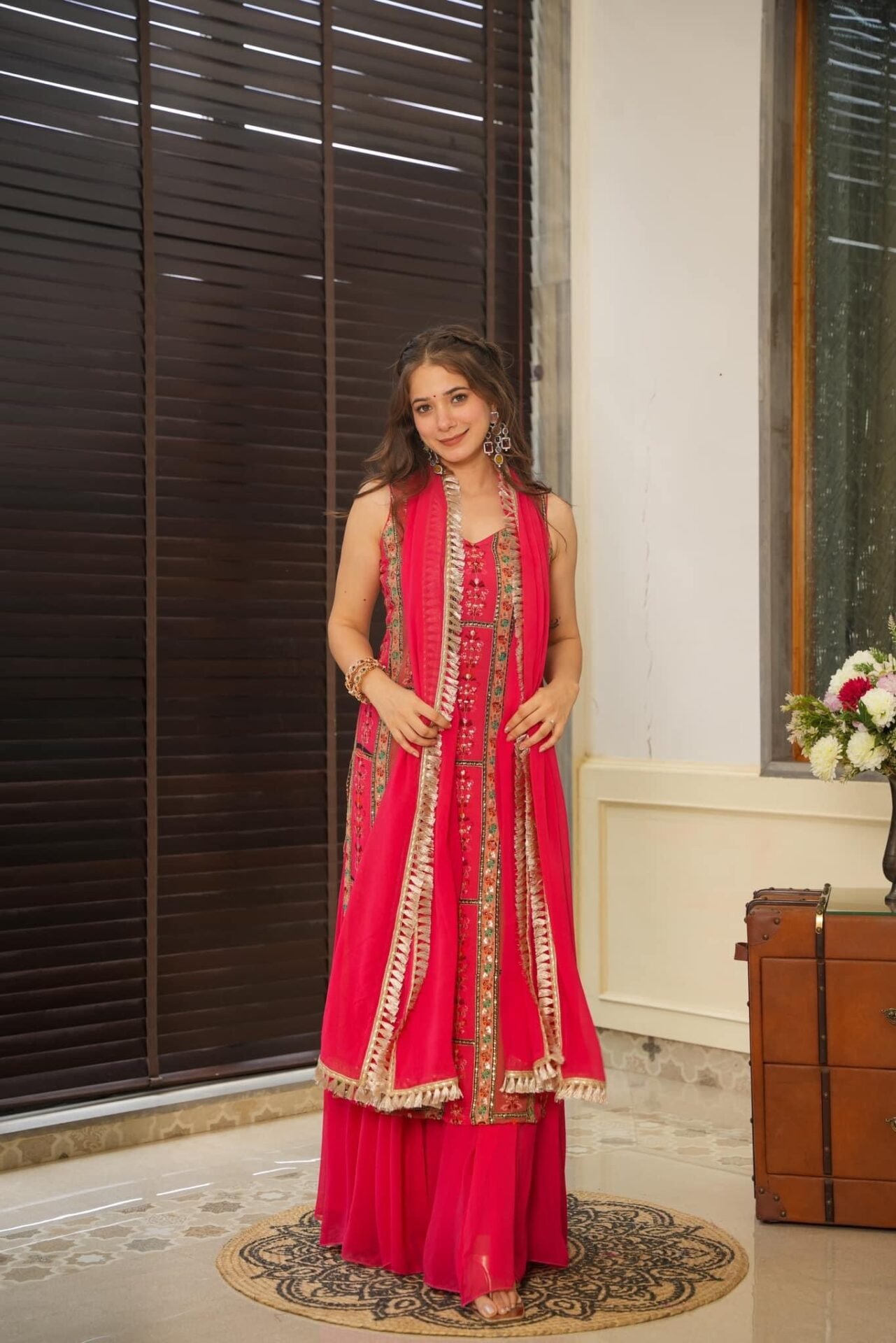 Chitra bright kurta-palazzo set - Image 4