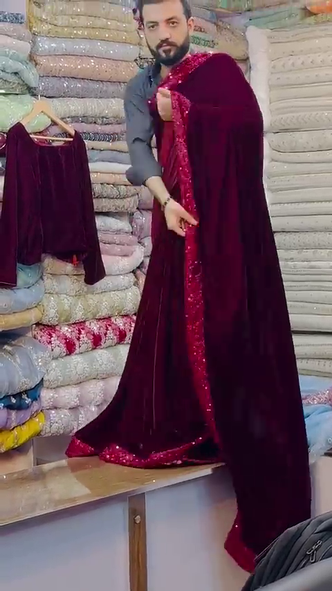 Women Bollywood Velvet Embellished Saree with Blouse - Image 4