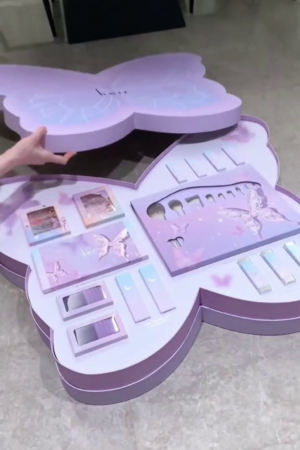 Limited Edition Butterfly-Inspired Full Makeup Collection Set – Featuring Multi-Skin Tone Lip Shades, Shimmering Liquid Eyeshadows, Gradient Blush Palette, and Premium Brushes in a Luxe Collectible Case
