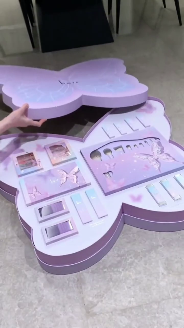 Limited Edition Butterfly-Inspired Full Makeup Collection Set – Featuring Multi-Skin Tone Lip Shades, Shimmering Liquid Eyeshadows, Gradient Blush Palette, and Premium Brushes in a Luxe Collectible Case