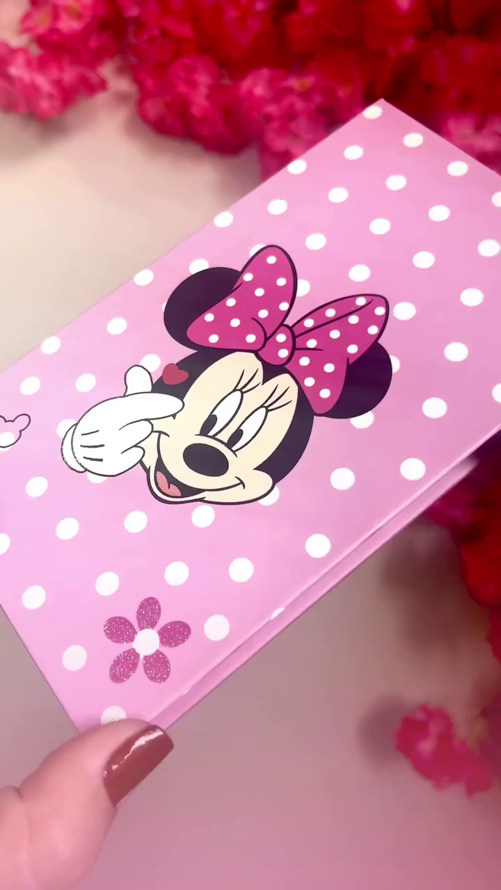 Minnie Mouse Limited Edition 18-Color Eyeshadow Palette – Playful Pink-Toned Matte, Shimmer, and Glitter Finishes in a Cute Polka Dot Packaging with Mirro - Image 3