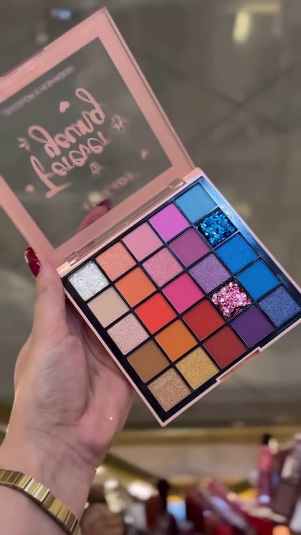 Multi-Color 25-Shade Professional Eyeshadow Palette with Matte, Shimmer, and Glitter Finishes in Bold, Vibrant and Neutral Tones for Eye Makeup, Party Looks, Bridal Glam, and Everyday Wear - Image 2