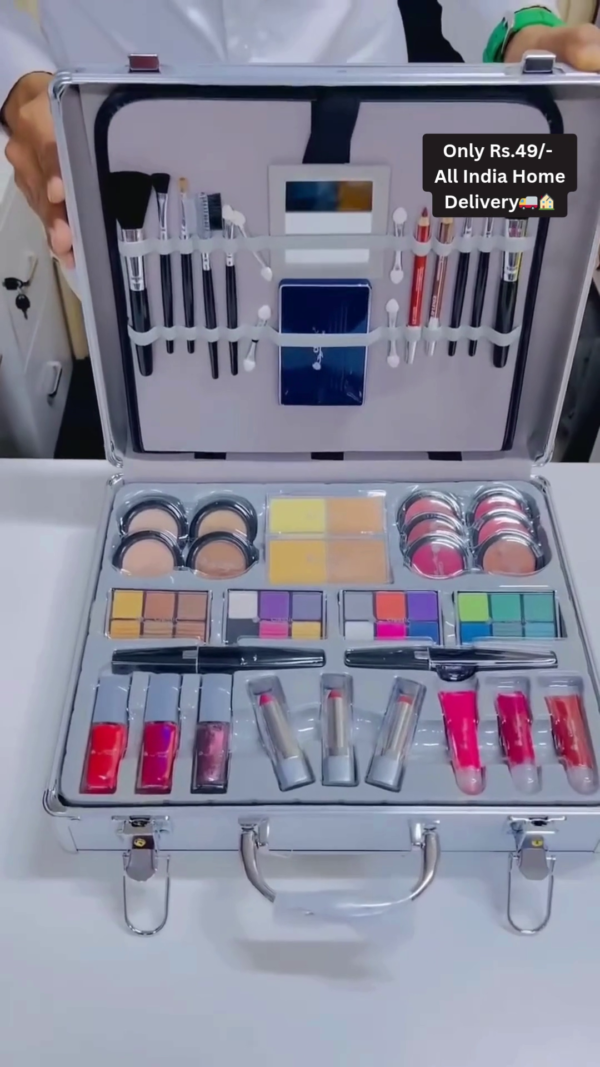 Premium All-in-One Professional Makeup Kit with Brushes, Lipsticks, Eyeshadows, Compact Powders, and Travel-Friendly Aluminum Case - Image 3